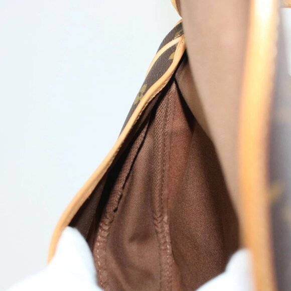 LOUIS VUITTON Monogram Saumur 30 Shoulder Bag M42256 LV Auth 45666AV - Picture 13 of 16